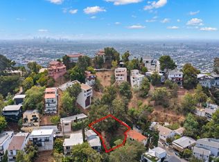 8325 Yucca Trl, Los Angeles, CA 90046