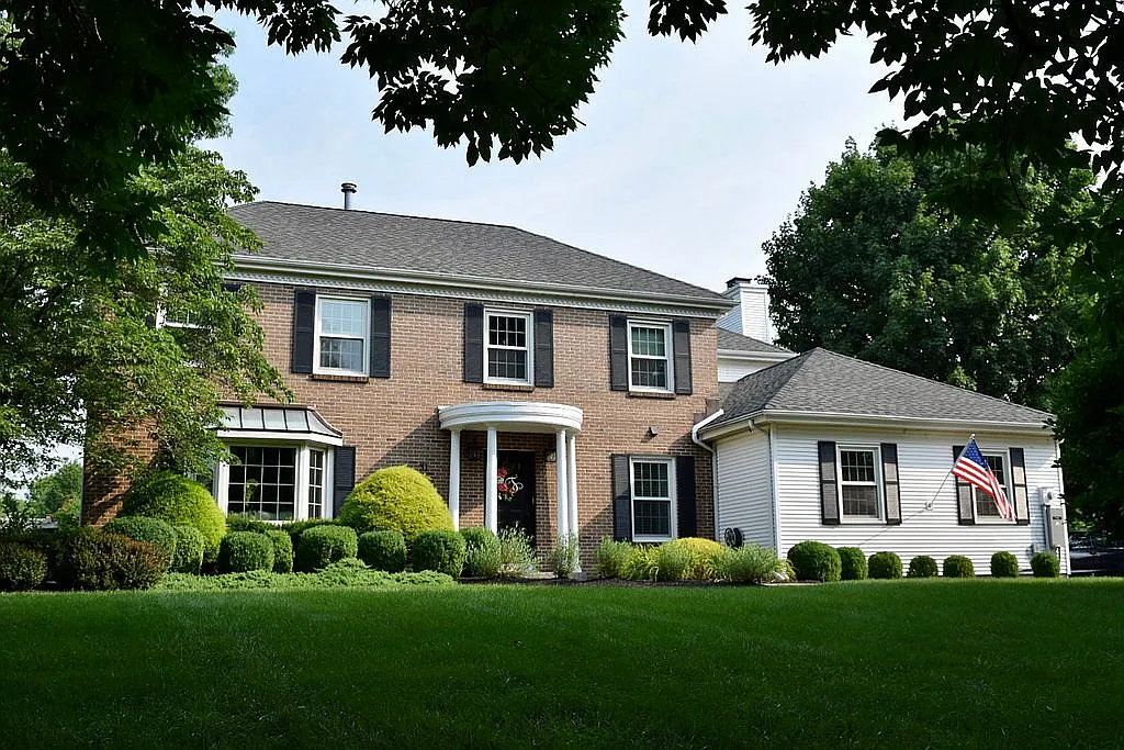 31 Hampton Hollow Dr photo 1