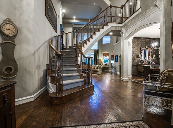 5th image of 2517 Timber Cove Ln