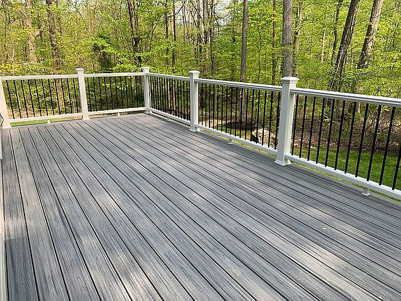 5th image of 1818 Woodchuck Ln