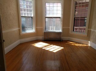 52 Deering St APT 2, Portland, ME 04101