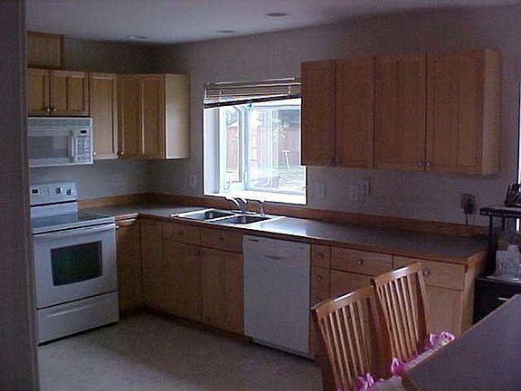 3rd image of 21310 40th Ave E