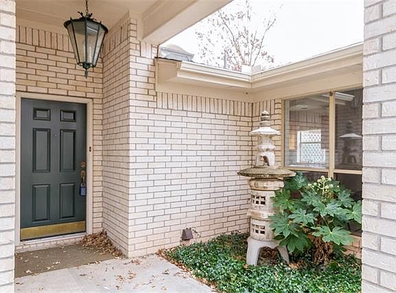 3rd image of 5414 Fairway Cir