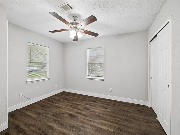 5th image of 21197 Live Oak St