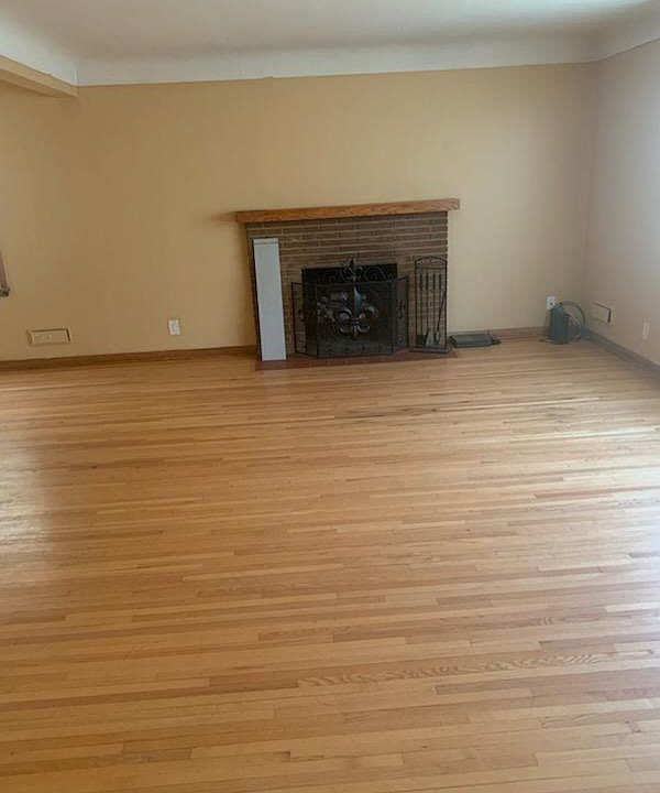 2nd image of 6112 Portland Ave