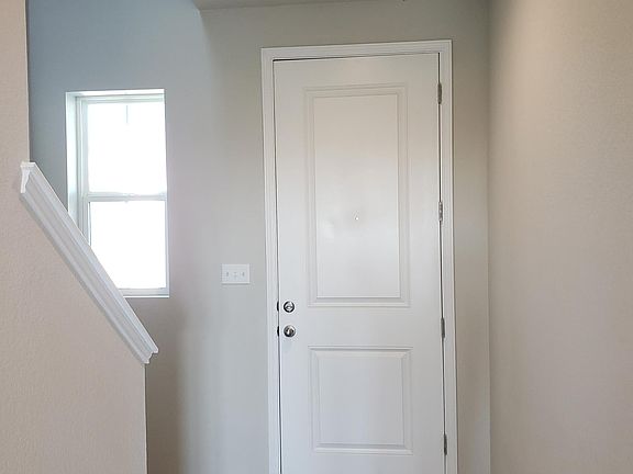 3rd image of 113 Creek Plum Ct