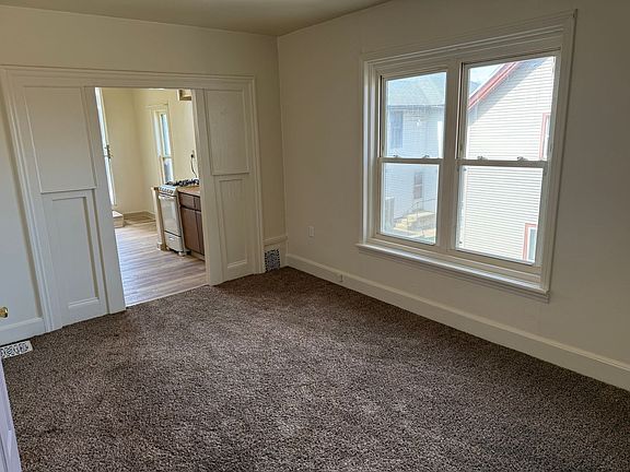 5th image of 225 W Washington Ave APT 5