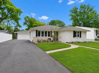109 S Elm St, Palatine, IL 60067