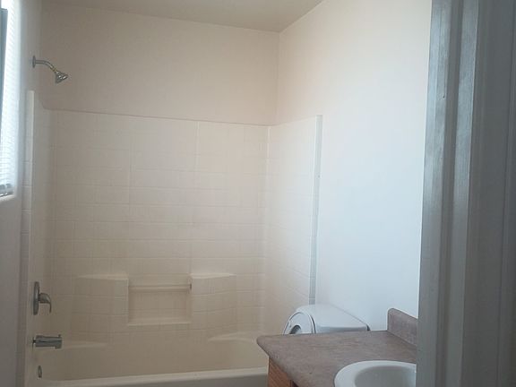 3rd image of 25048 Camino Del Norte