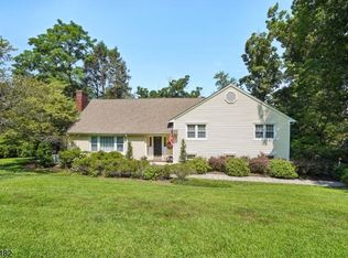 27 Runnymede Rd, Chatham, NJ 07928