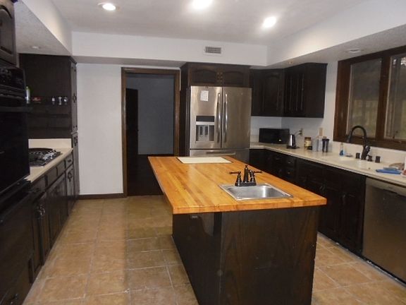 5th image of 4106 W Heath Dr