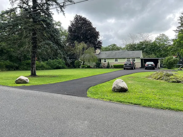 612 Hoagerburgh Rd, Wallkill, NY 12589