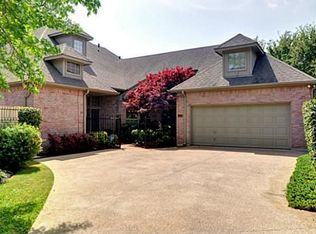 2613 Torrey Pines Dr, Fort Worth, TX 76109