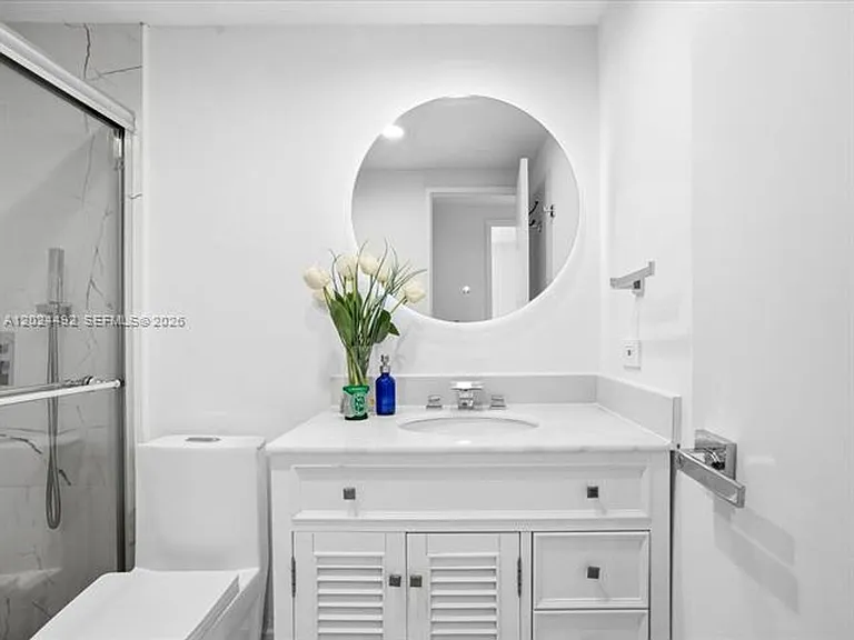 10185 Collins Ave #703 — Photo 16
