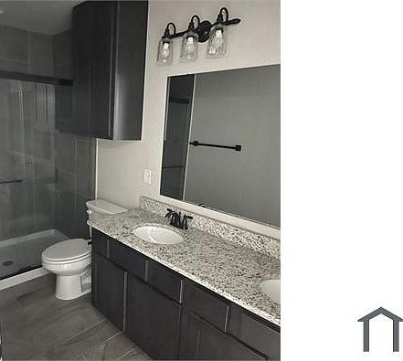 4th image of 1660 Barrett Ave
