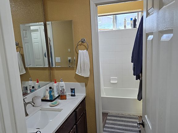 3rd image of 672 Casella Way