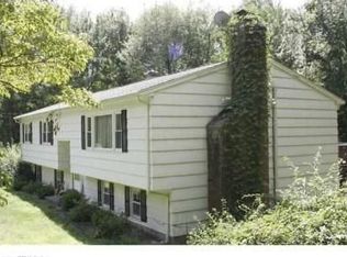 27 Cedar Rd, Bethany, CT 06524