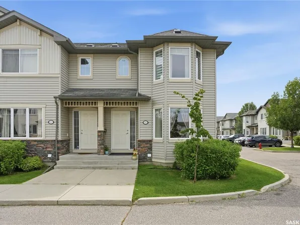 UNIT 312-303 Slimmon PLACE, Saskatoon, SK S7V 0A8