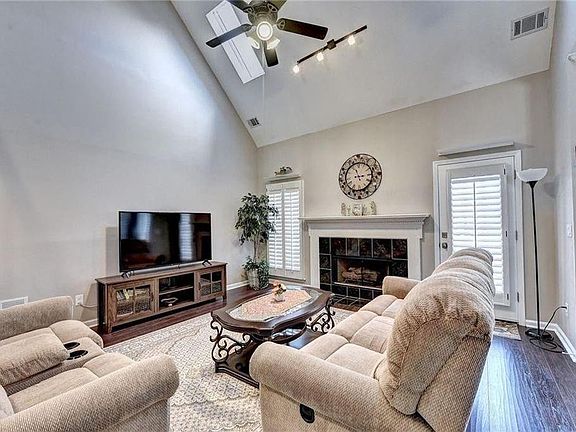 5th image of 4000 Ogeechee Dr