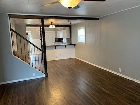 3rd image of 641 E North 15th St