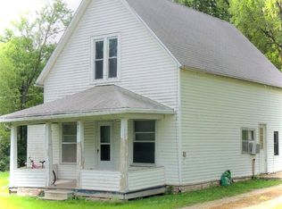 602 E Roseberry St, Hopkins, MO 64461