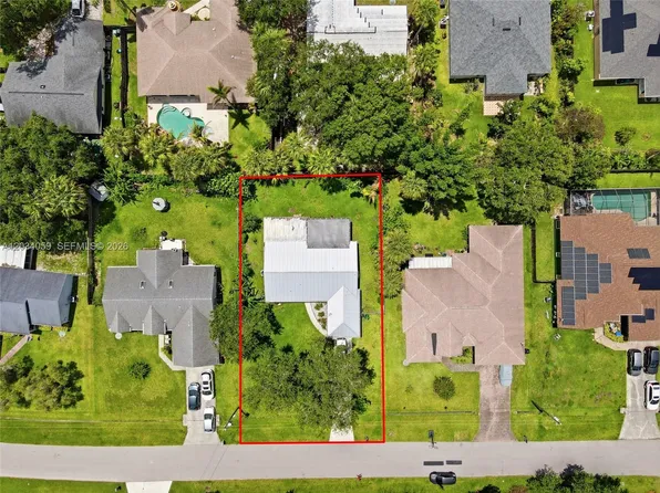 2350 SW Vardon St, Port Saint Lucie, FL 34953
