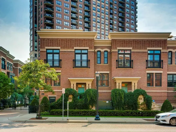 531 10th St S, Minneapolis, MN 55404