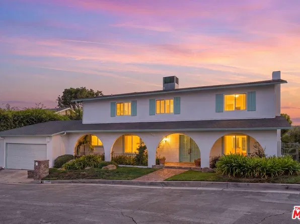 18800 Edleen Dr, Tarzana, CA 91356
