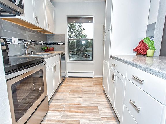 4th image of 4531 N Carefree Cir APT B