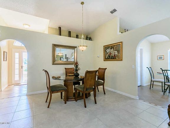 4th image of 9456 Arbor Oak Ln
