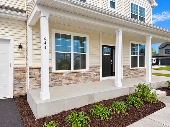 4th image of 644 Houtz Cir