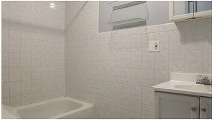 Rented by Bold New York | media 13