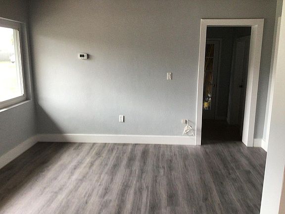 Dinning or office 13x10