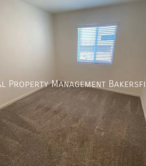 6000 Whaleback Ave — Photo 5