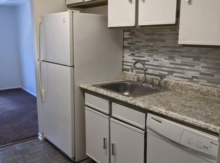 80 Keystone Ct, Piscataway, NJ 08817