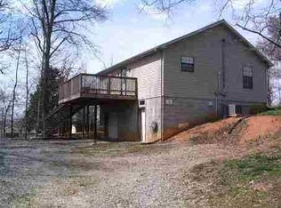 73 Cedar Ln, Cadiz, KY 42211