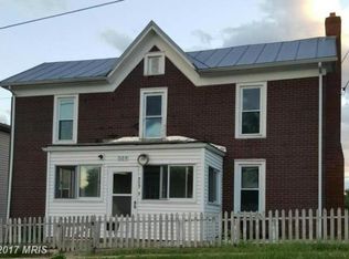 509 2nd St, Shenandoah, VA 22849