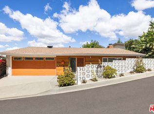 1241 Corona Dr, Glendale, CA 91205