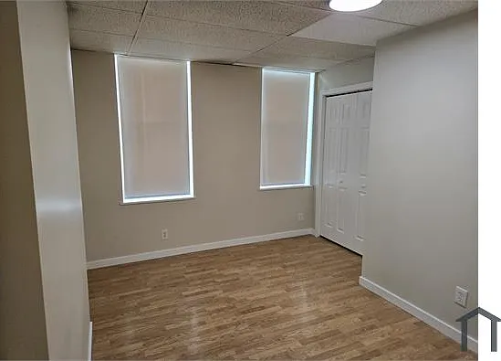 221 W Upton St #1F — Photo 1