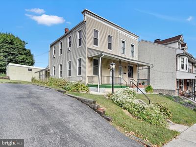 220 S 2nd Ave, Reading, PA, 19611