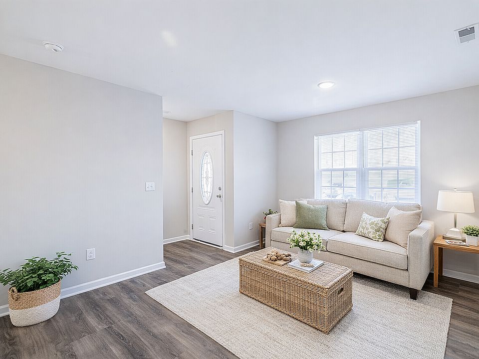 Bright, airy living room atmosphere