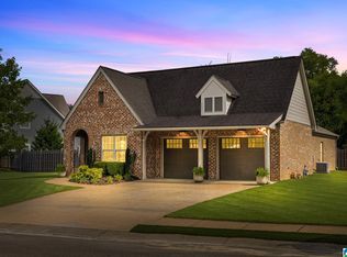 8083 Caldwell Dr, Trussville, AL 35173