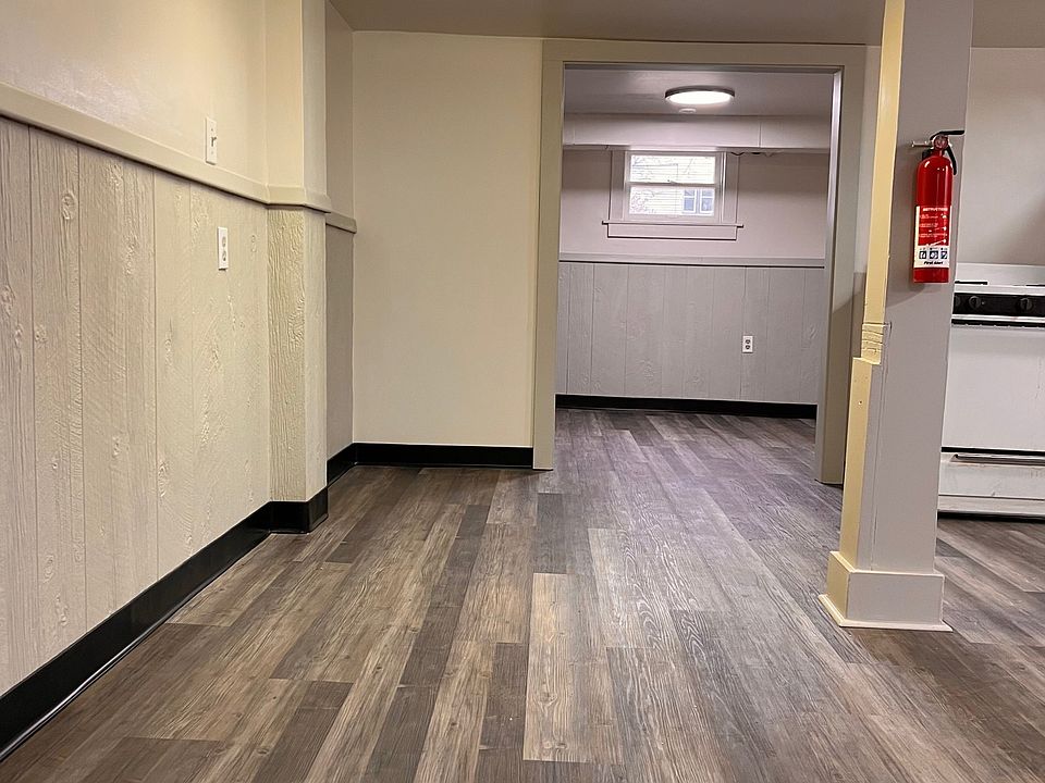 942 S. Jefferson All Utilities Paid Apartment Rentals Springfield