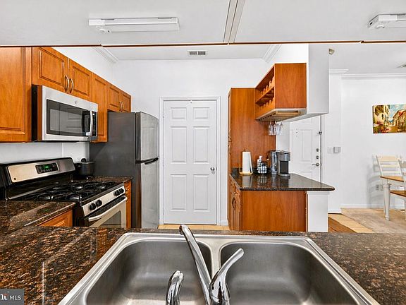 3rd image of 12937 Centre Park Cir APT 304