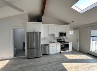 131 Northern Blvd #B, Newbury, MA 01951
