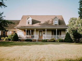 245 Summerset Pl, Estill Springs, TN 37330