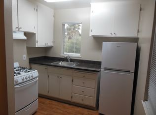 19 E 41st Pl, San Mateo, CA 94403