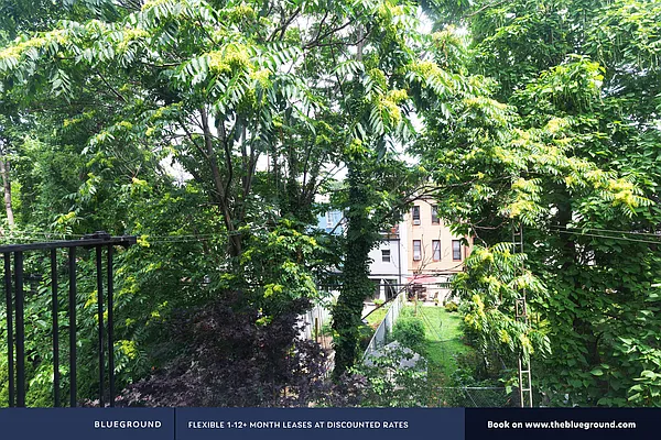 Rented by The Blueground | media 41