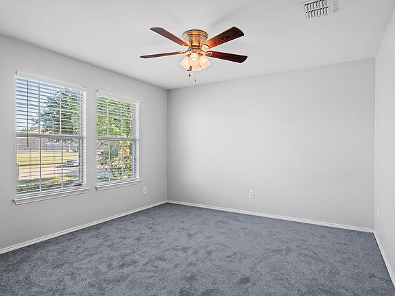 2nd image of 613 Overton Dr