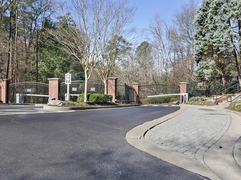 4246 River Green Dr NW #208 — Photo 4